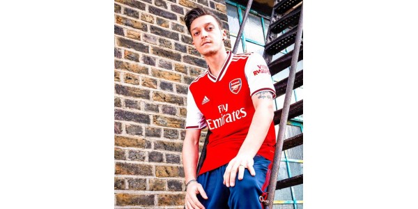 Arsenals nye sesong drakter salgspost